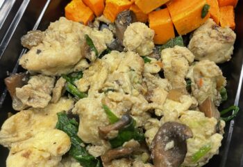 Mushroom & Spinach Scramble
